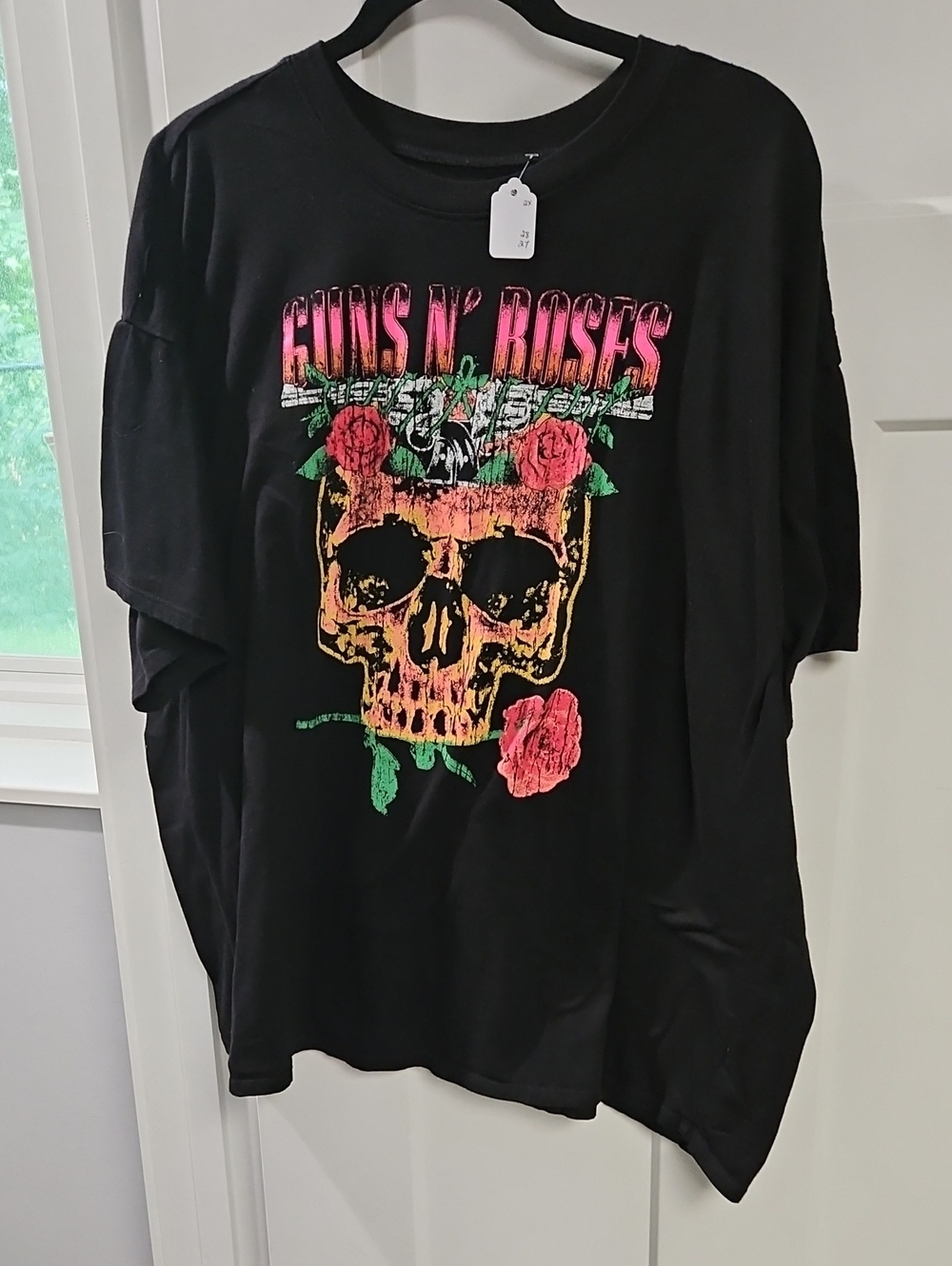 torrid Black Guns N' Roses Skull Graphic Tee with Pink & Yellow Accents